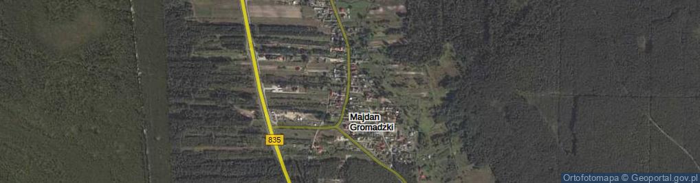 Zdjęcie satelitarne Majdan Gromadzki ul.